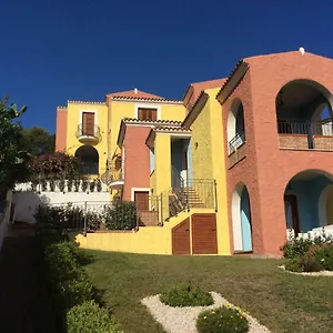 Residenza Il Melograno , Budoni Italia